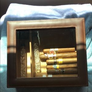 Cigar set with 6 different brand cigars
